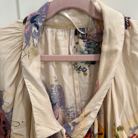 Free People floral button up blouse. - Picture 3 of 3